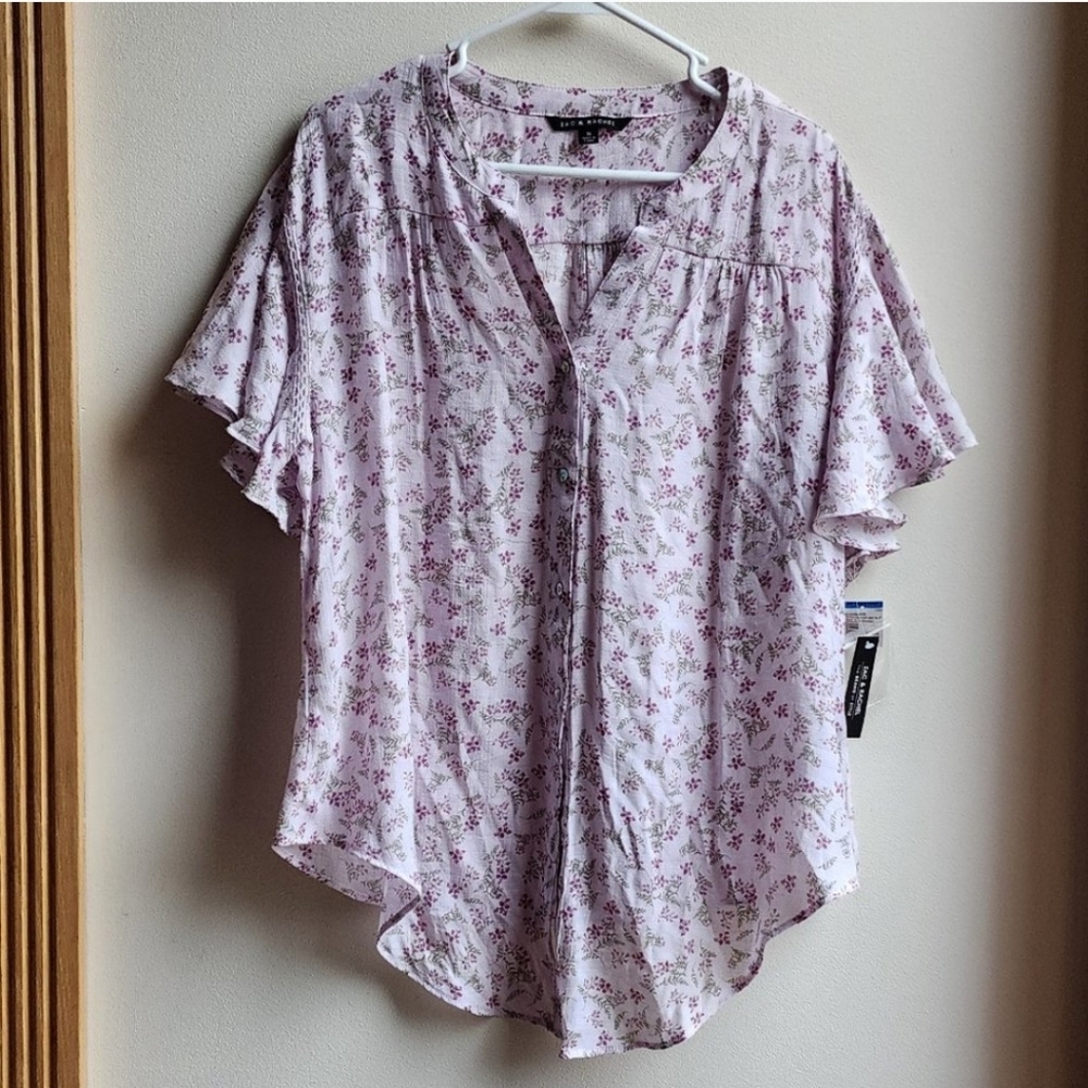 Zac & Rachel Woman Magenta Purple Floral Abalone Buttons Blouse Ruffle Sleeve